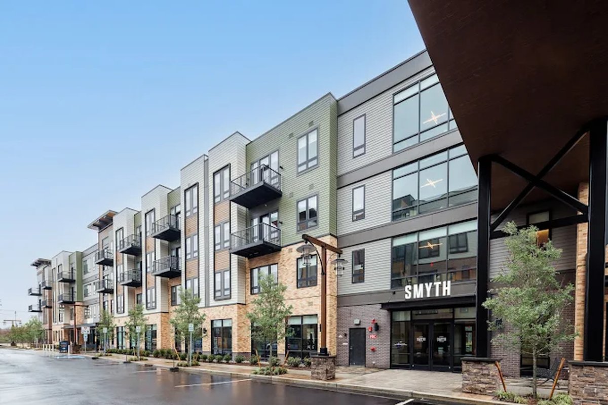 The District at 1515